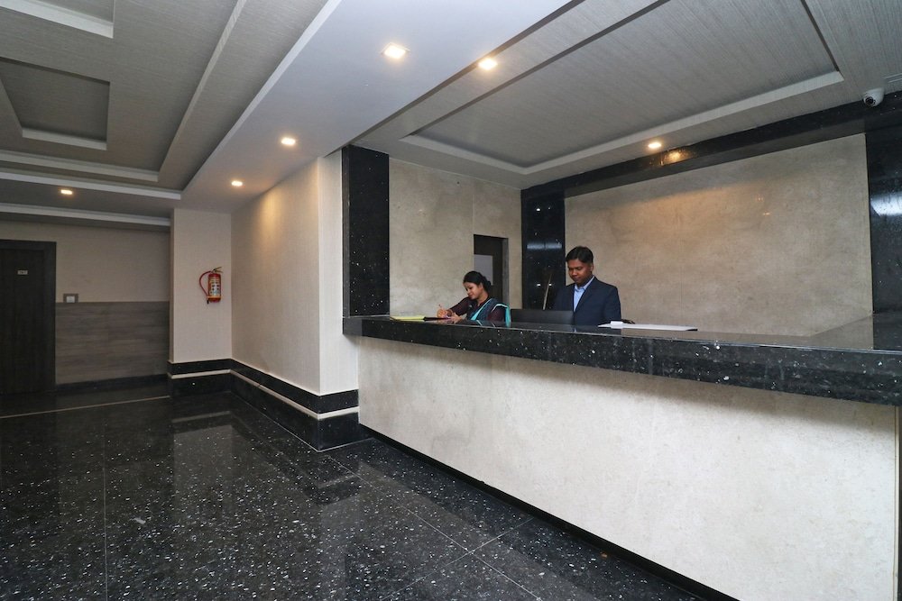 capital o 27765 hotel vip square