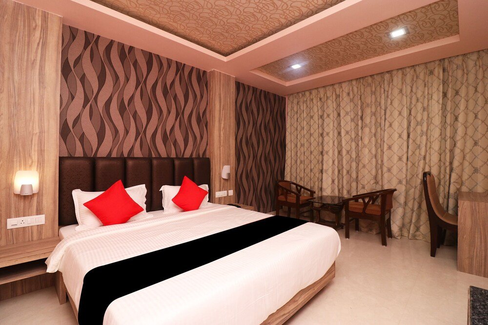 capital o 27765 hotel vip square