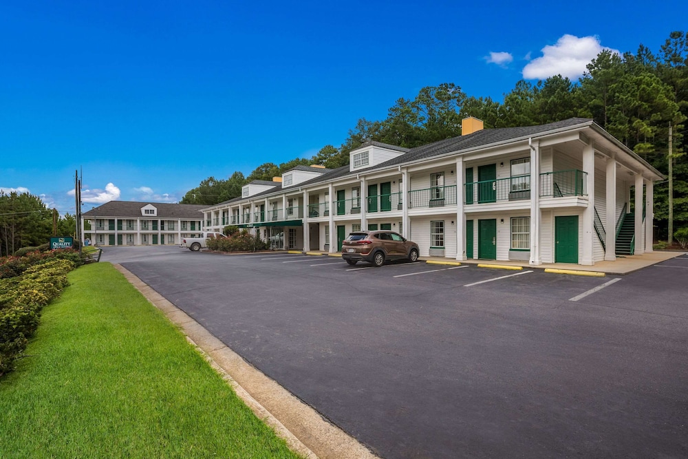 quality inn and suites greensboro near lake oconee