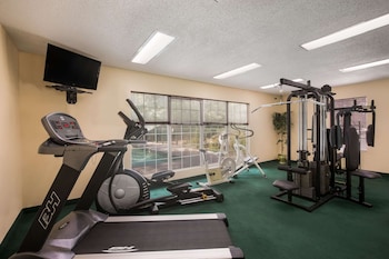 quality inn and suites greensboro near lake oconee