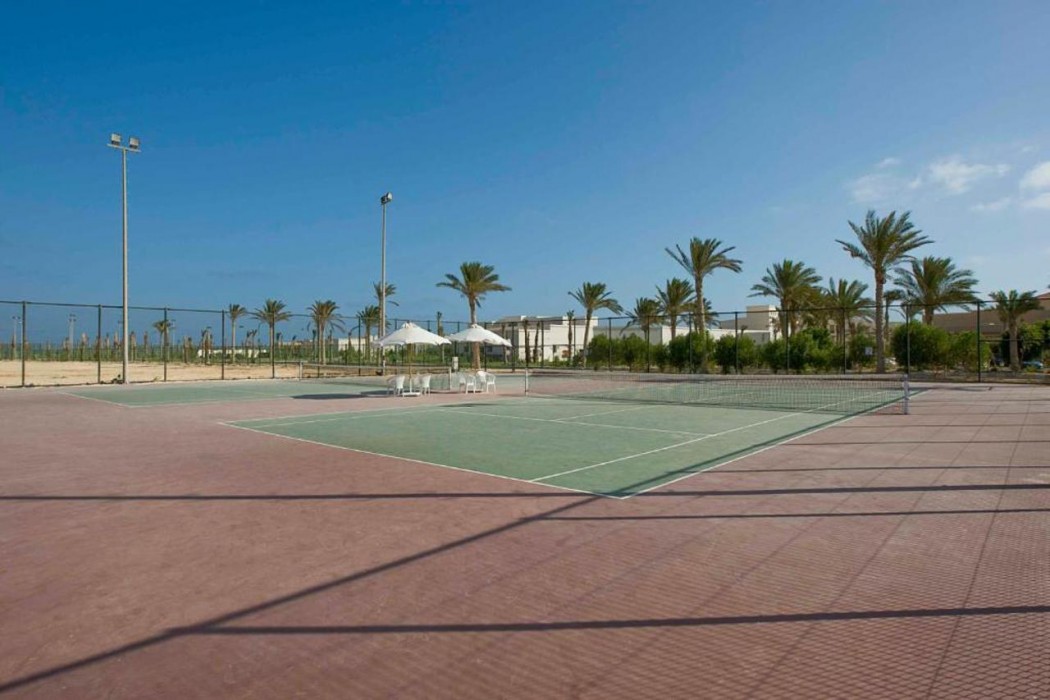 almazino almaza bay