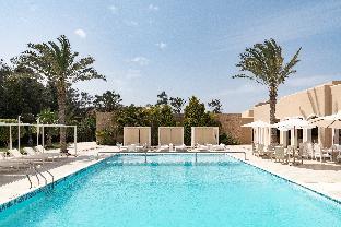 almazino almaza bay