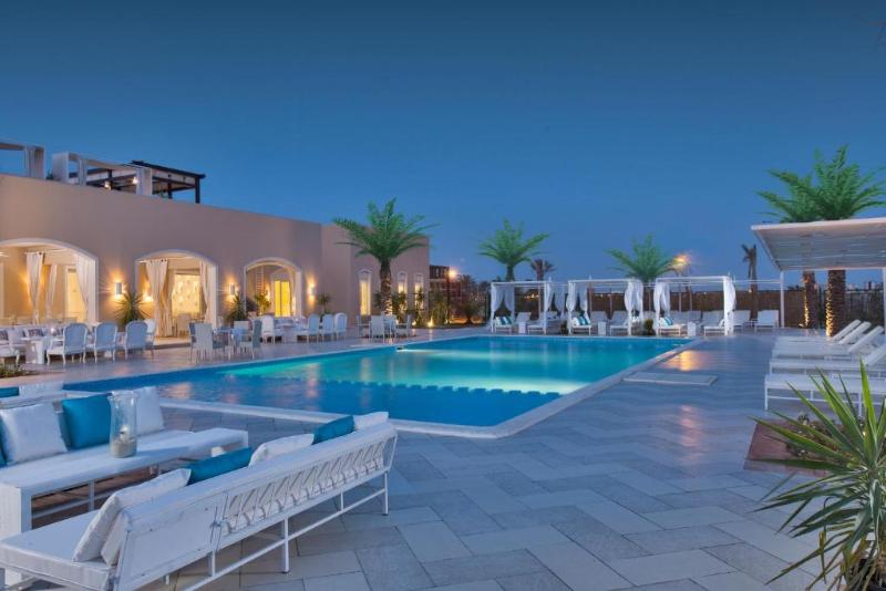 almazino almaza bay