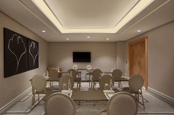 lazzoni hotel