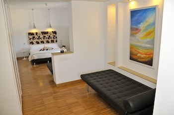 Hotel Del Conte,Frosinone>>Fondi,3 star