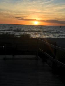 beachside apartments bonbeach
