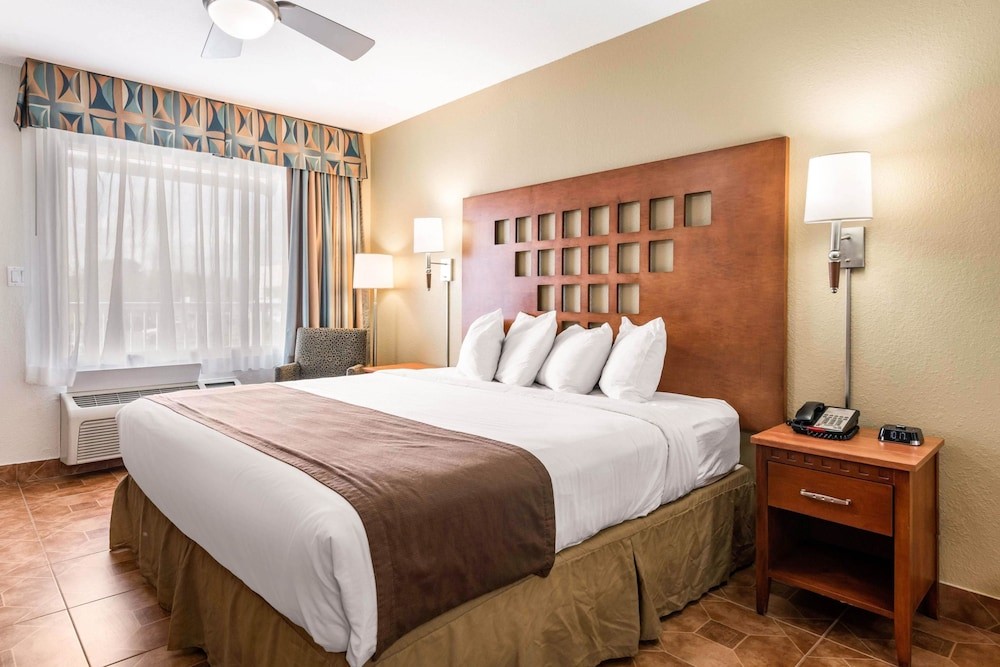rodeway inn and suites fort lauderdale airport and cruise port