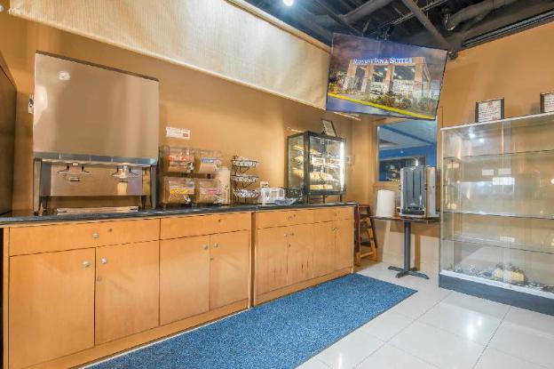 rodeway inn and suites fort lauderdale airport and cruise port