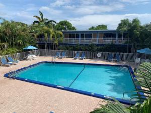 rodeway inn and suites fort lauderdale airport and cruise port