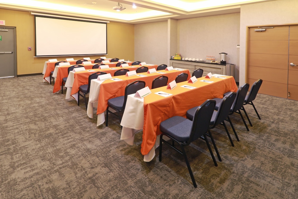 holiday inn ciudad juarez by ihg