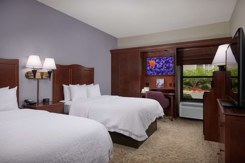 hampton inn clemson university area