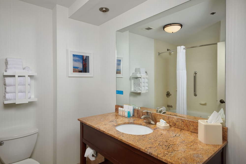 hampton inn clemson university area