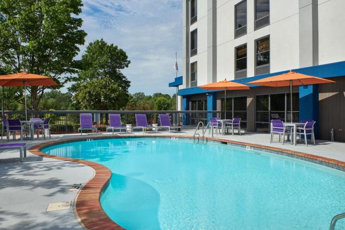 hampton inn clemson university area