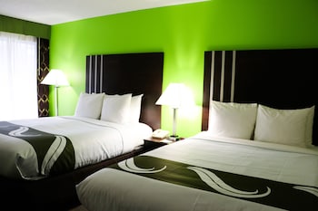 quality inn cleveland north