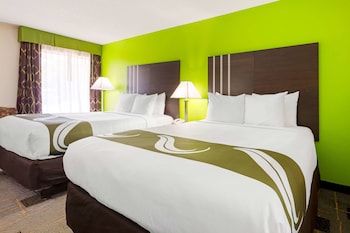 quality inn cleveland north