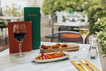 voco paris porte de clichy by ihg