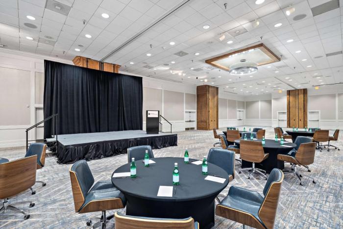hilton college station and conference center