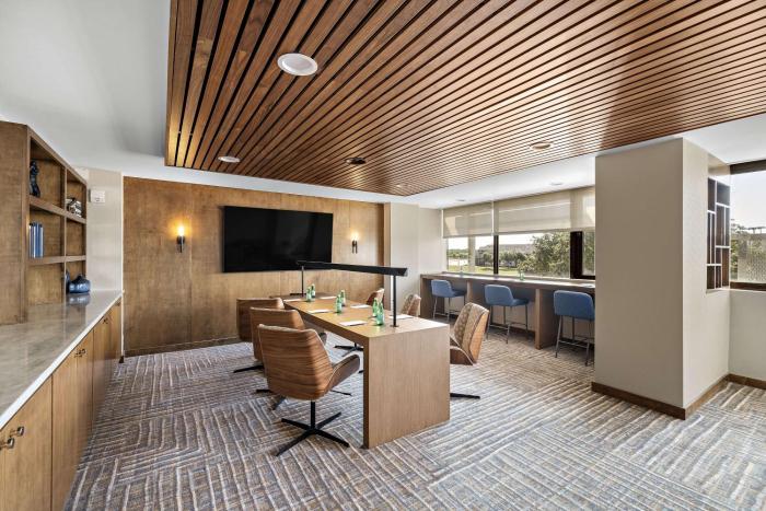 hilton college station and conference center