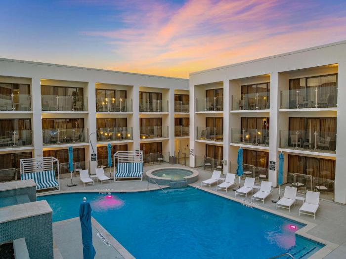 hilton college station and conference center