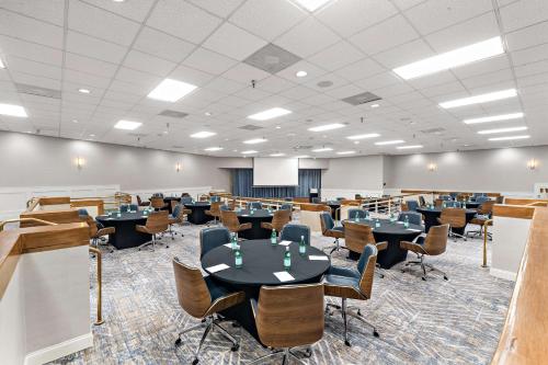 hilton college station and conference center