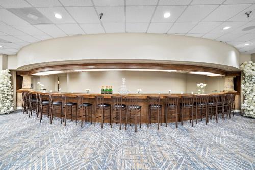 hilton college station and conference center