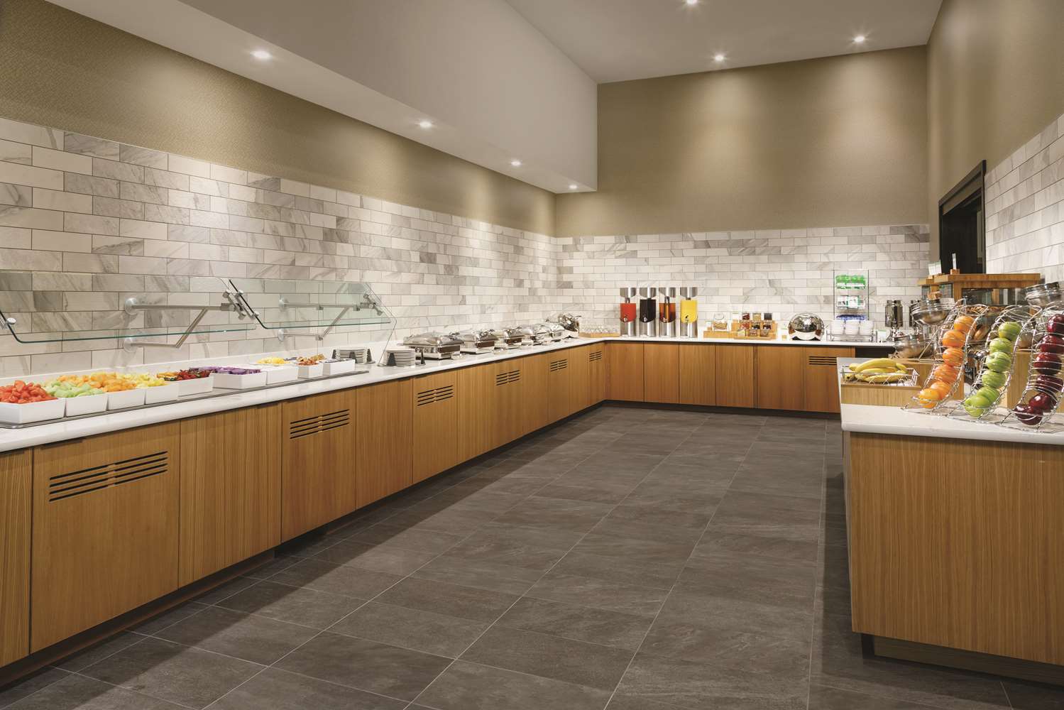 doubletree by hilton colorado springs
