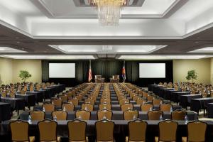 doubletree by hilton colorado springs