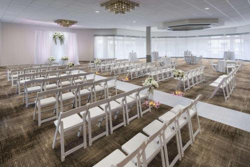 doubletree by hilton colorado springs