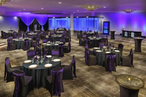 doubletree by hilton colorado springs