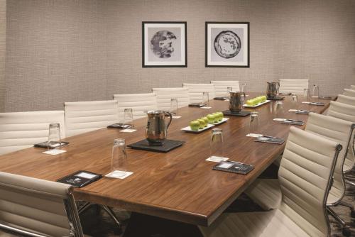 doubletree by hilton colorado springs