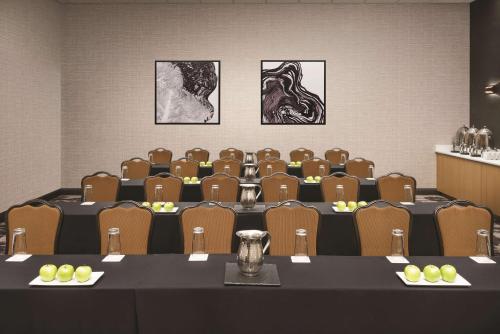 doubletree by hilton colorado springs