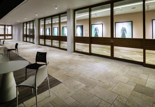elma hotel and art complex