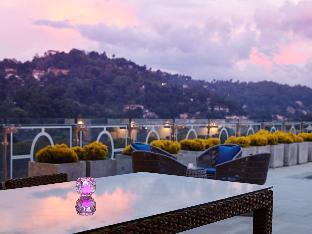 Radisson Hotel Kandy,Kandy>>Central Province,4 star