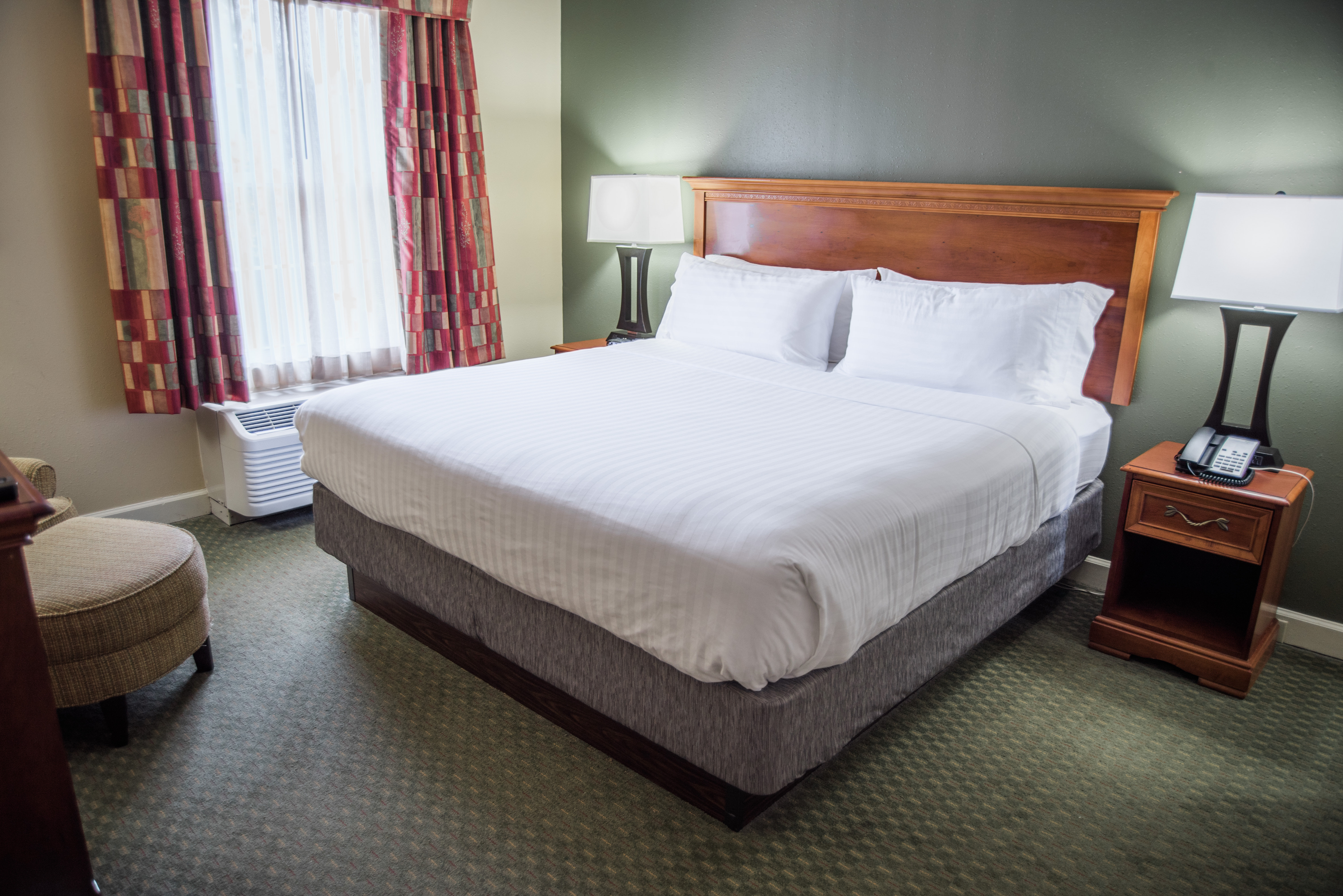holiday inn express hotel and suites conover hickor