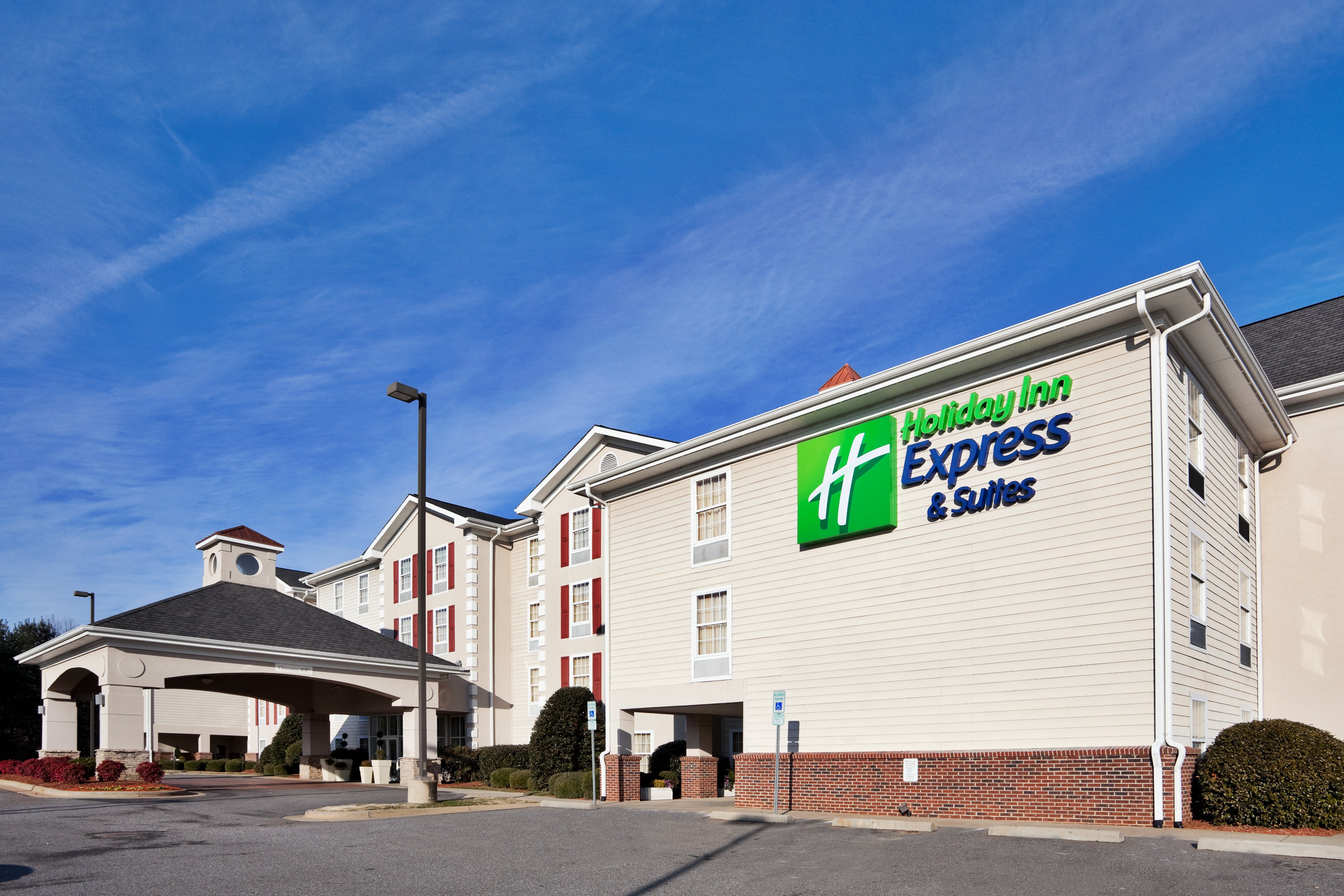 holiday inn express hotel and suites conover hickor