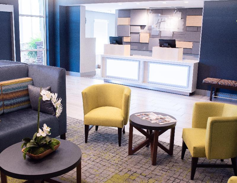 Holiday Inn Express Hotel & Suites Conover (Hickor,Conover>>Catawba,3 star