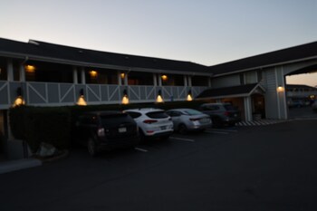 global inn