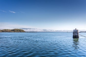Global Inn,North Bend>>Coos Bay,3 star