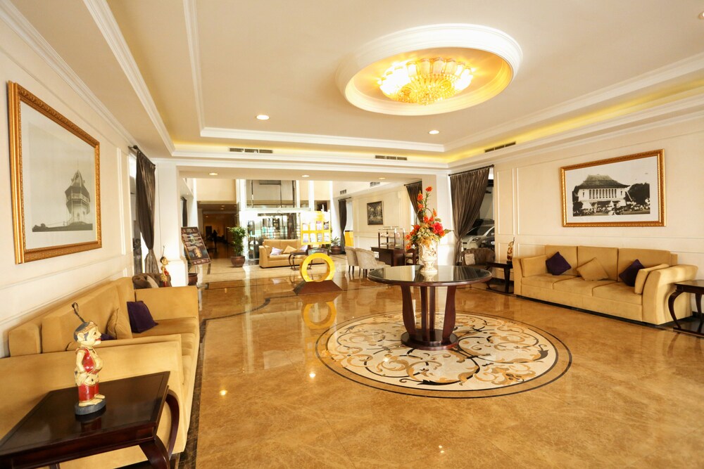 amarelo hotel