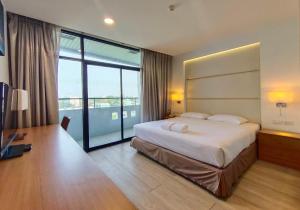 Ebina House,Don Muang>>Bangkok,4 star
