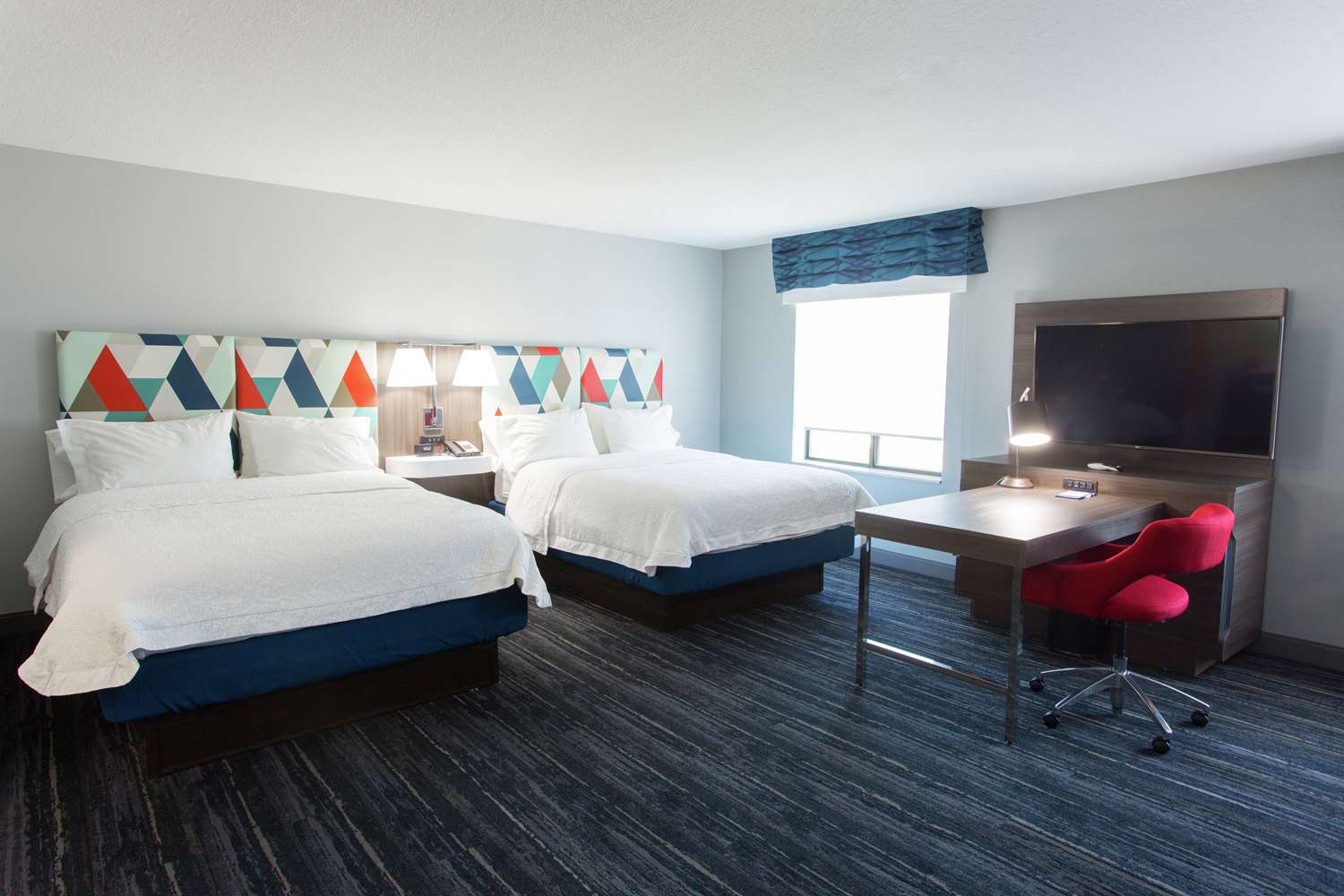 hampton inn and suites ankeny
