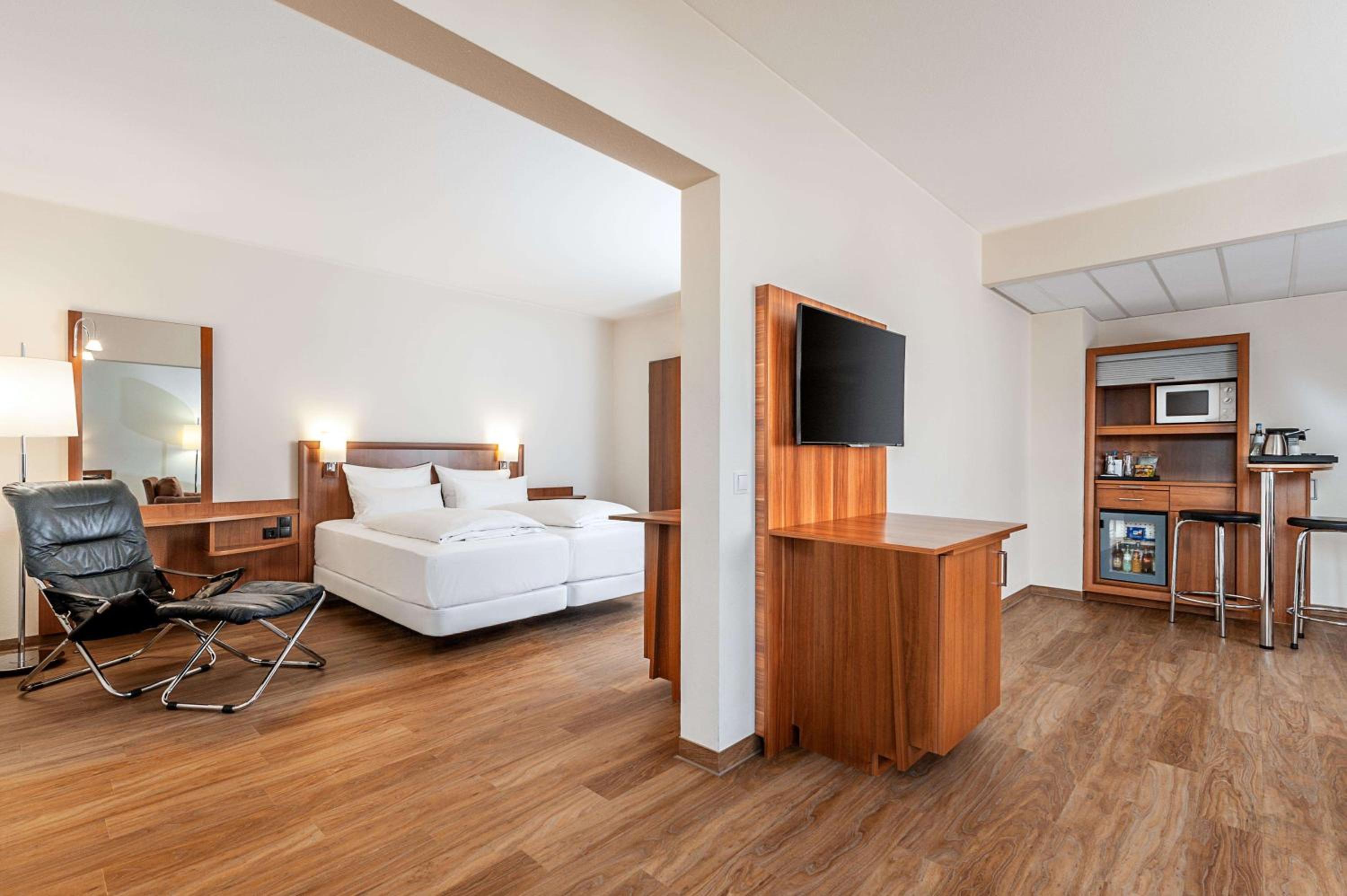 hampton inn and suites ankeny