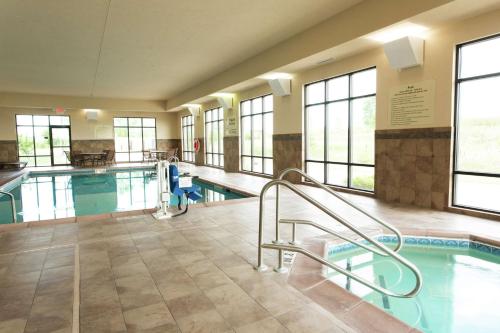 hampton inn and suites ankeny