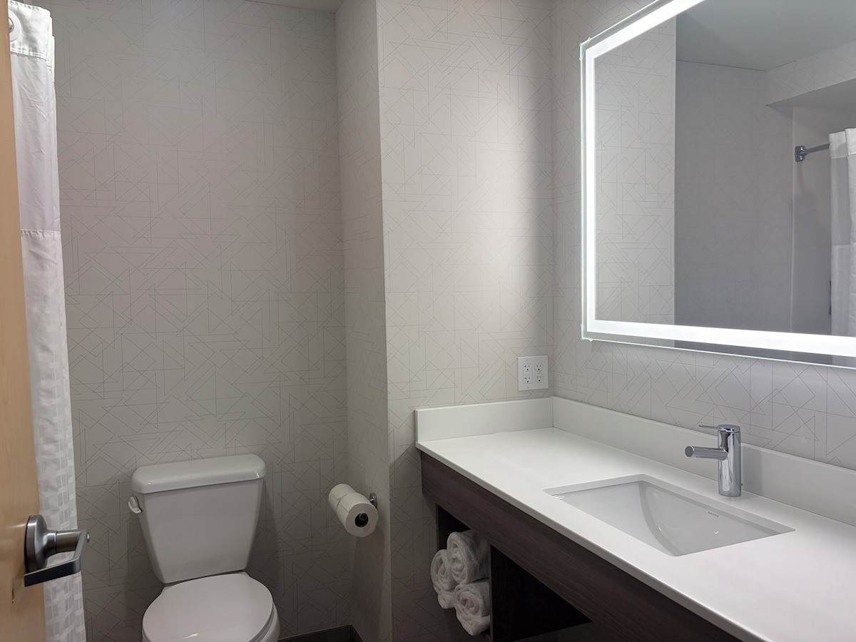 holiday inn express cortland by ihg