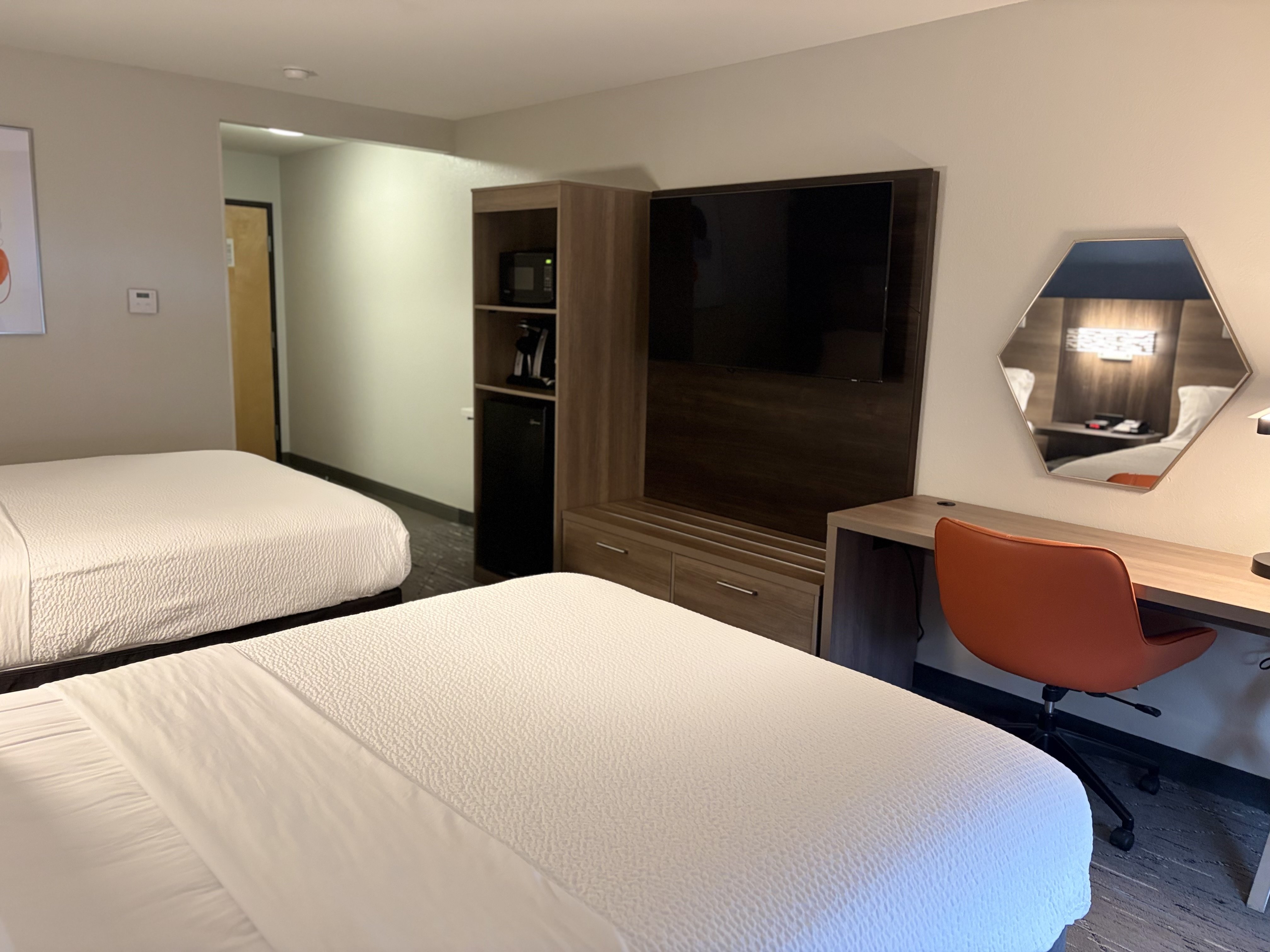holiday inn express cortland by ihg