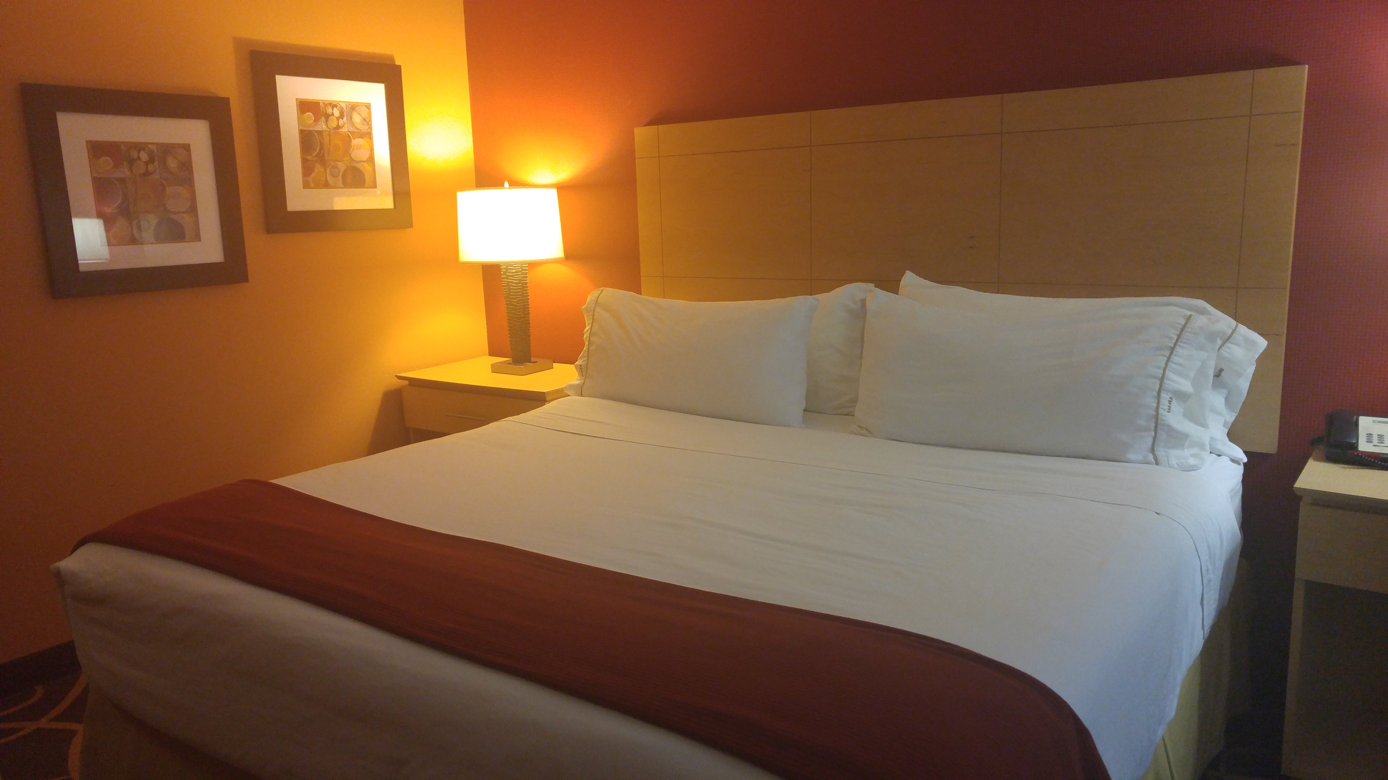 holiday inn express cortland by ihg
