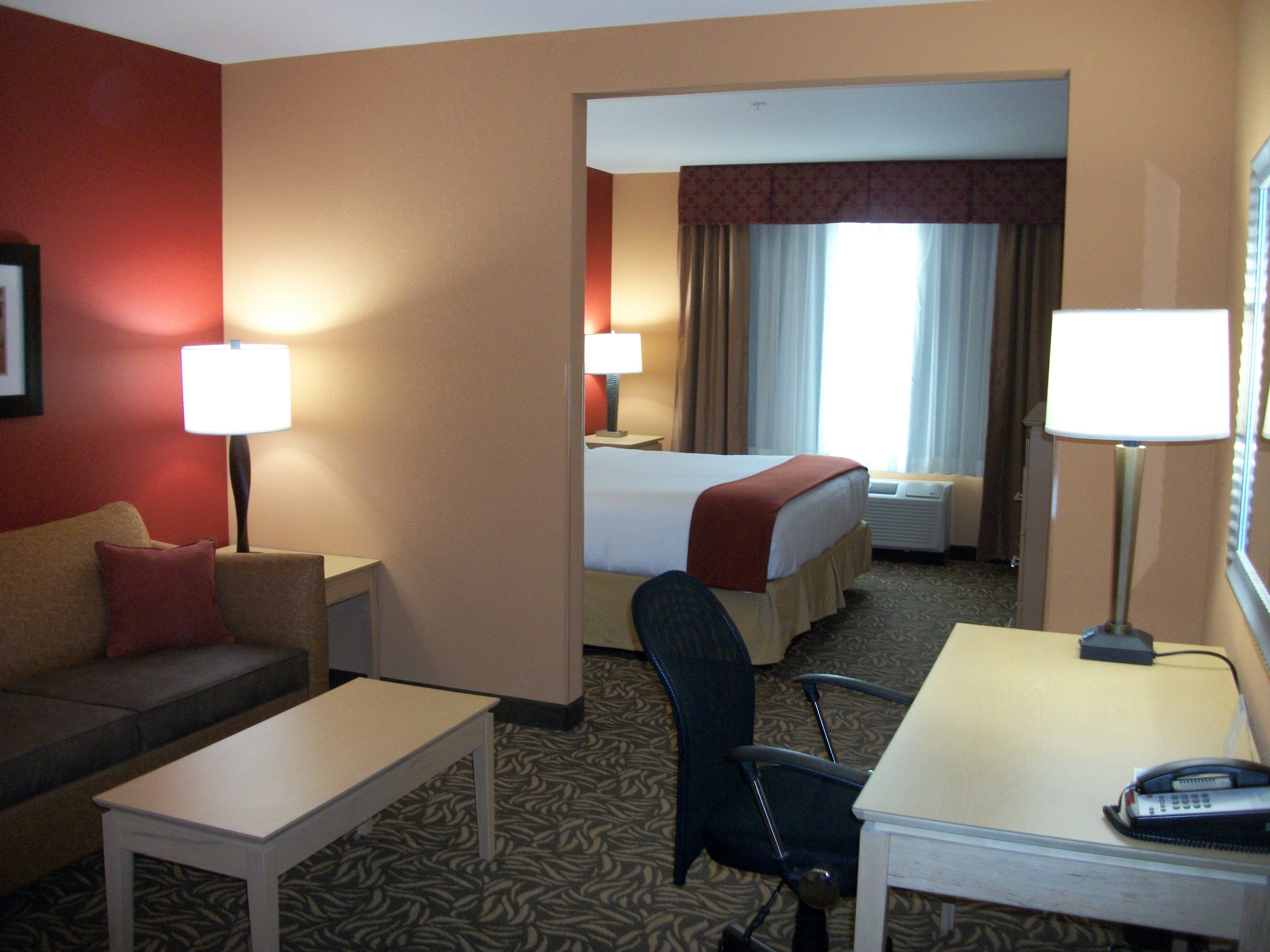 holiday inn express cortland by ihg