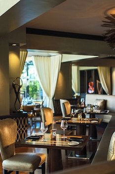 avenue of the arts costa mesa a tribute portfolio hotel