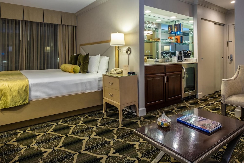 Bell Tower Hotel,Michigan>>Ann Arbor,4 star