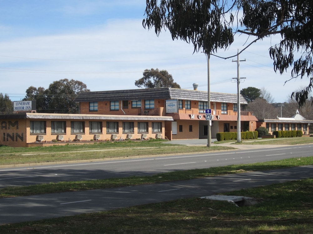 Canberra Lyneham Motor Inn